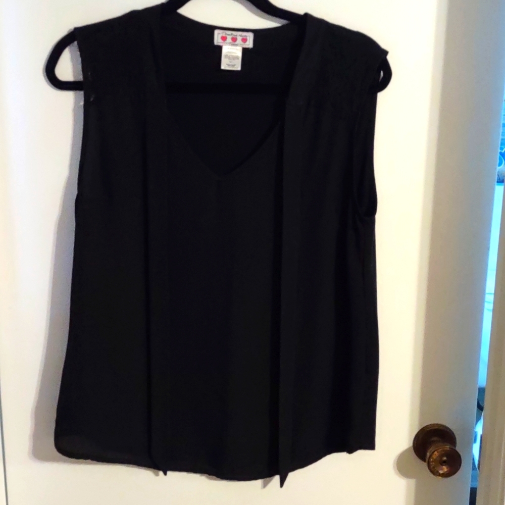 Three Pink Hearts large black sleeveless dress top